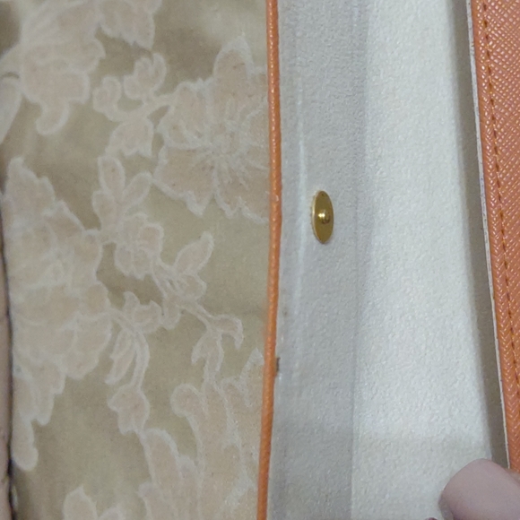 Tory Burch Eye glass case color Orange . - Picture 5 of 8